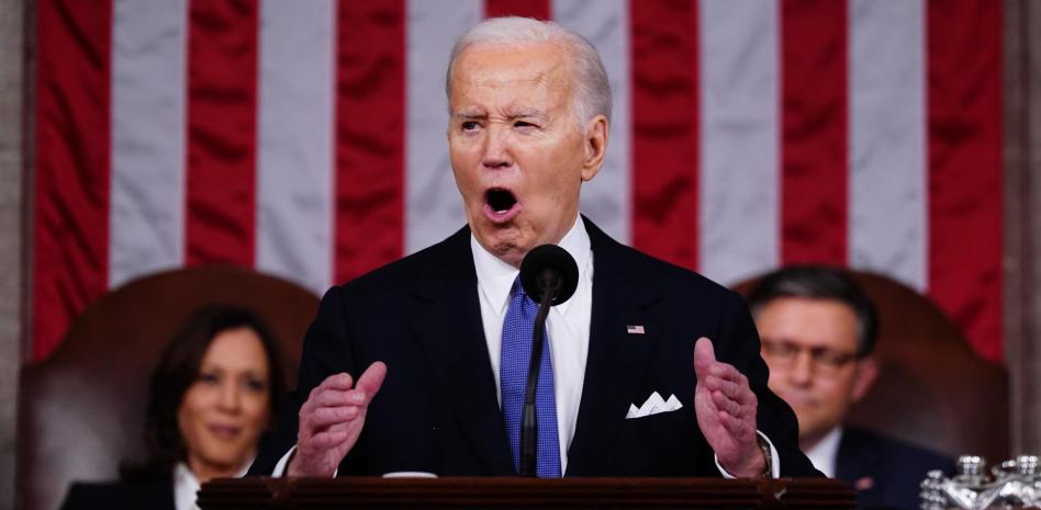 Biden urge a reformar las leyes migratorias en su discurso sobre el estado de la Unión